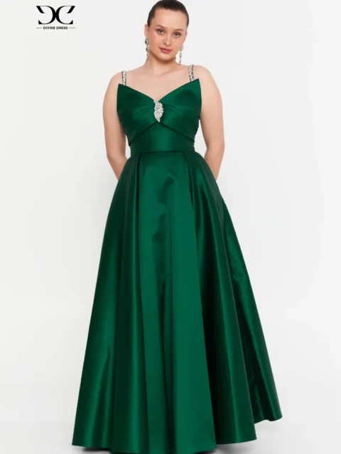 Robe satinée Mint To Be en vert menthe élégant, légère et raffinée, idéale pour la détente et les moments de confort